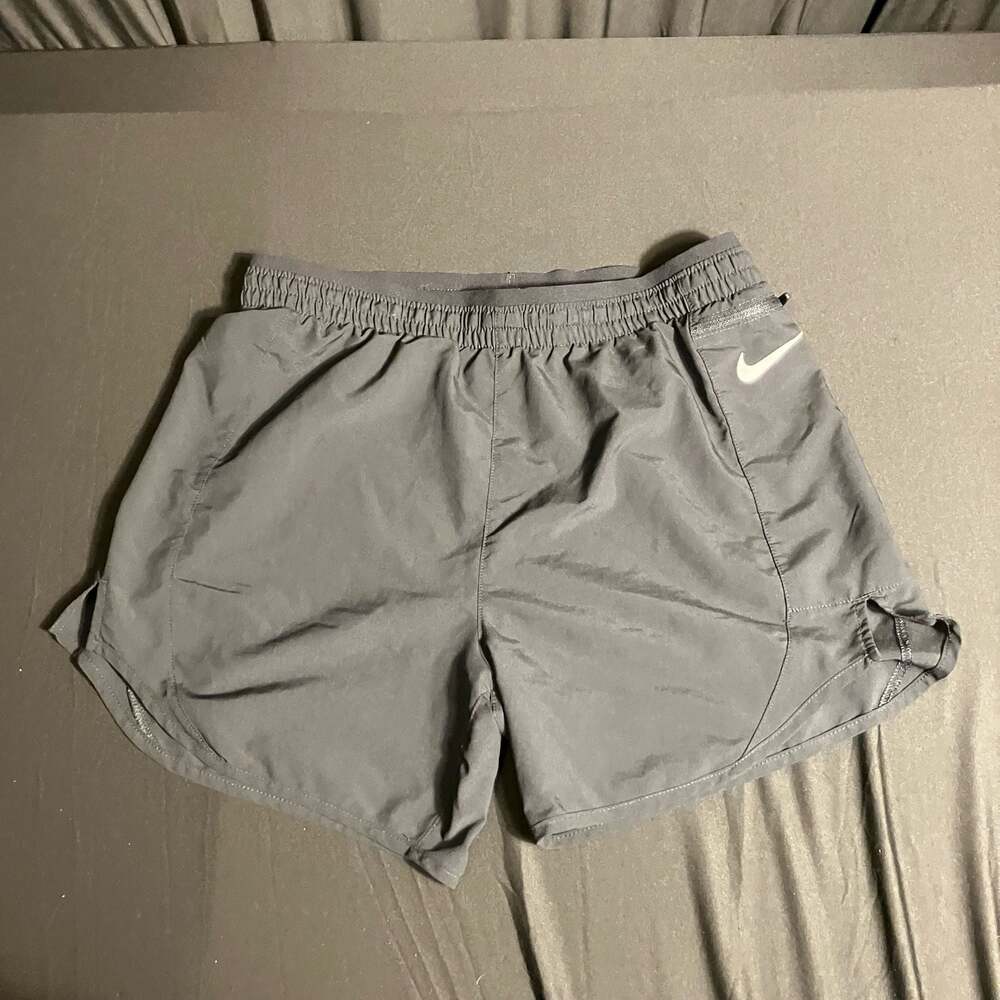 Nike Tempo Luxe Women's Running Shorts Smoke Grey
